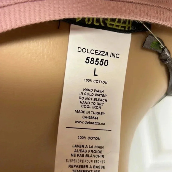 DOLCEZZA MONTREAL  L pink long sleeve sweater with boat round neck, super soft. - Picture 11 of 13